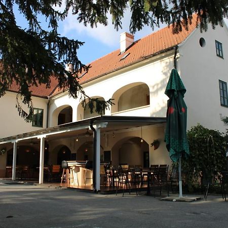 Taverna 1860 Rooms & Apartments Donja Zelina Buitenkant foto